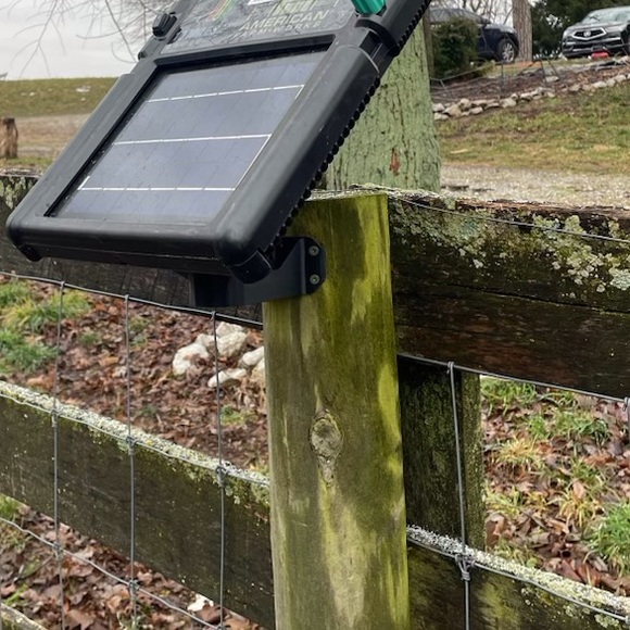 AMERICAN FARMWORKS SOLAR FENCE FIXED MULTIMOUNT™️ BRACKET (Wood,Metal or T-Post) - Picture 8 of 15